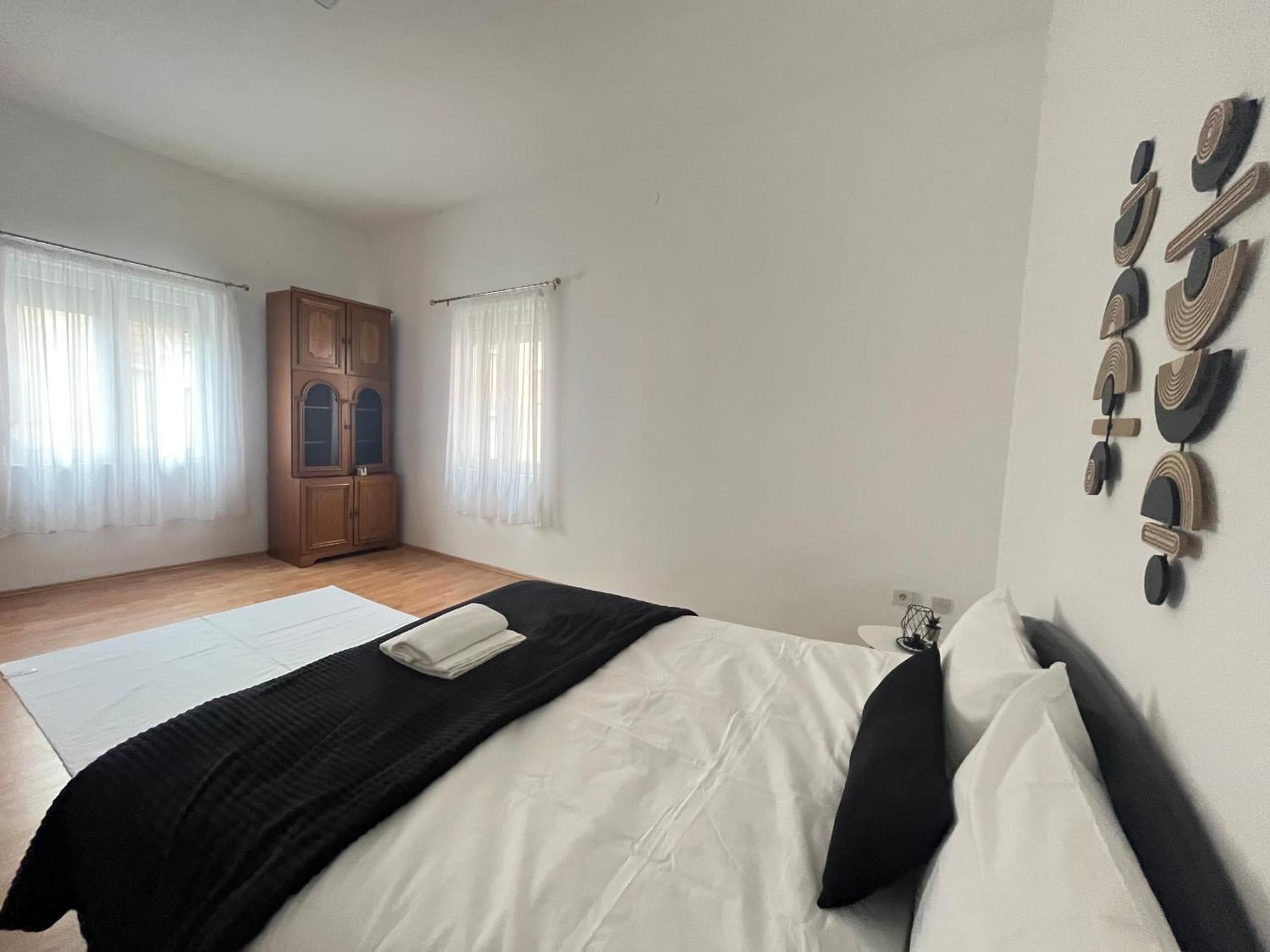Dina Apartments Битола Экстерьер фото
